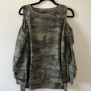 Vince Camuto Cold Shoulder Camo Sweatshirt